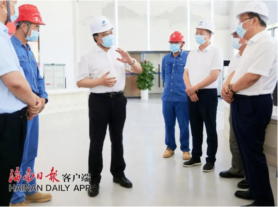 歡迎海南省省委常委，省委副書記，省長馮飛蒞臨馳大幕墻公司承接的洋浦華能幕墻項目視察